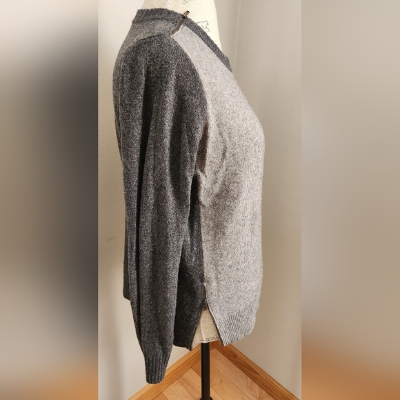 J.Crew women's grey colorblock crew neck sweater with zippers in size S - Picture 6 of 8